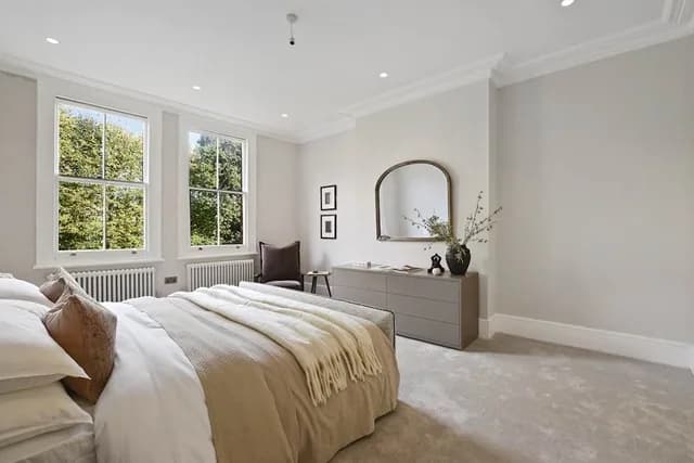 South Hampstead — image 2